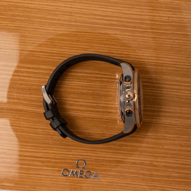 Omega Seamaster Diver 300m 210.22.44.51.01.001 Image 2